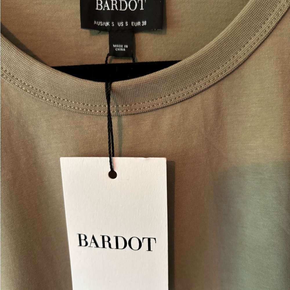 Bardot Khaki Short Sleeve dress NWT - Picture 6 of 12